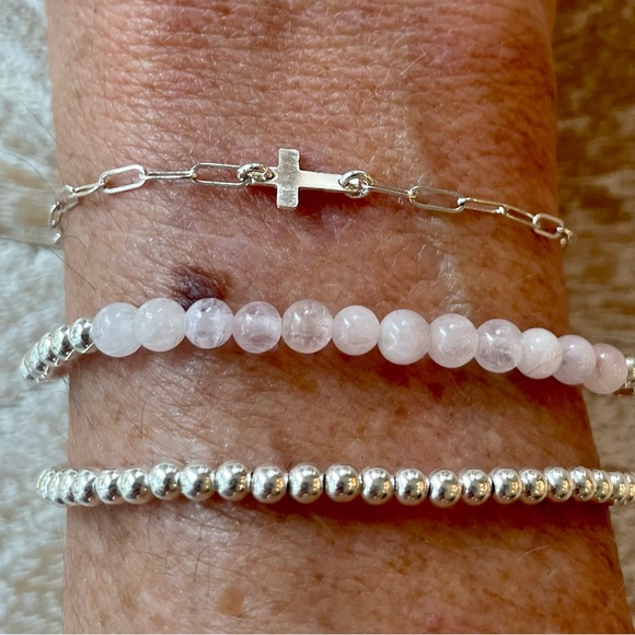 Handmade 14k gold filled bead + pale pink morganite bead stretch bracelet - Picture 9 of 11